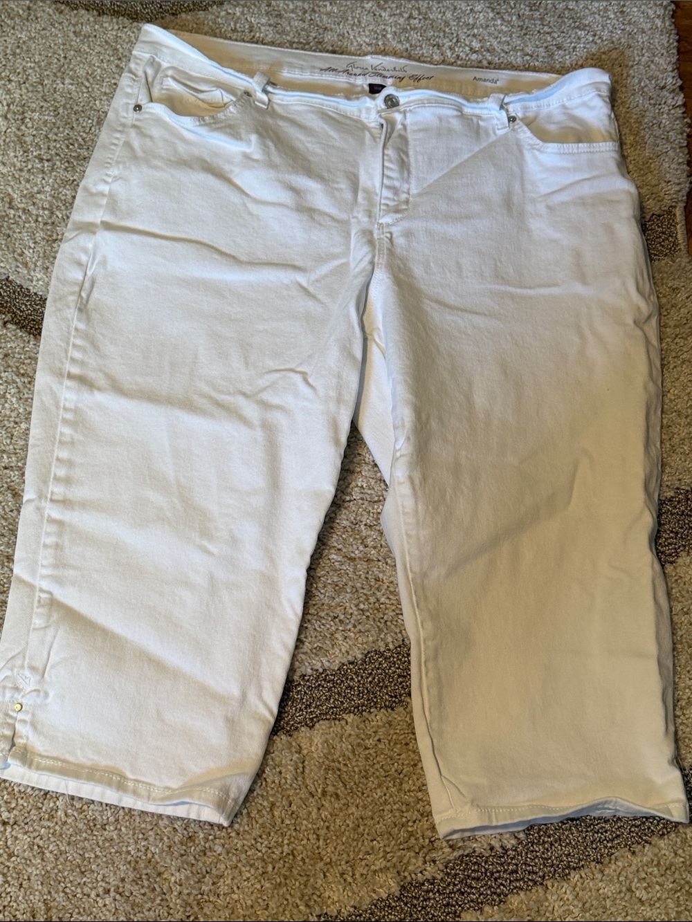 White Denim Capri Pants
